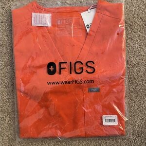 Figs Catarina scrub top